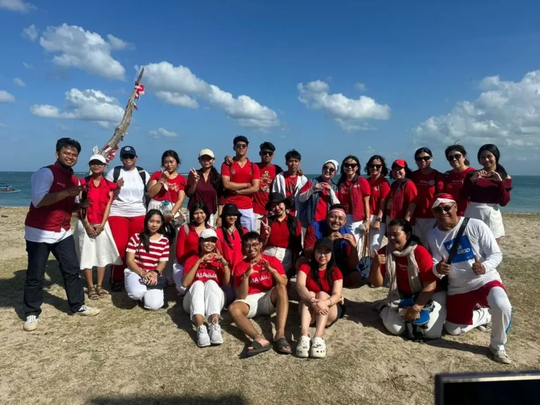 Clean Up Pantai Jerman